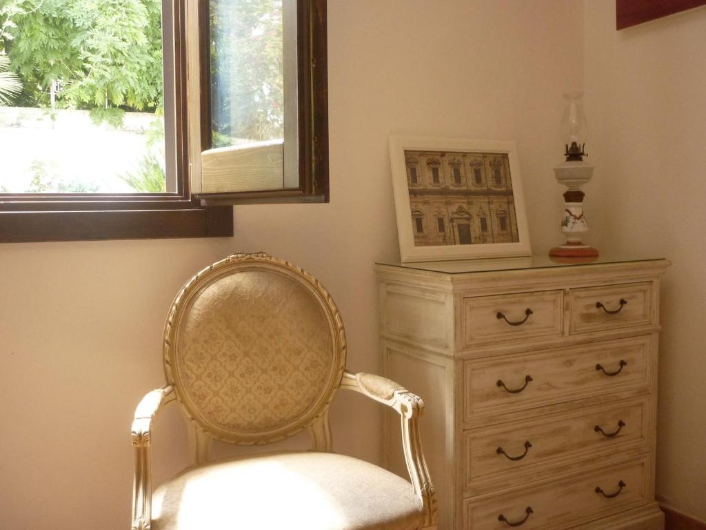 B&B Villa Giuliana アルネザーノ 部屋 写真